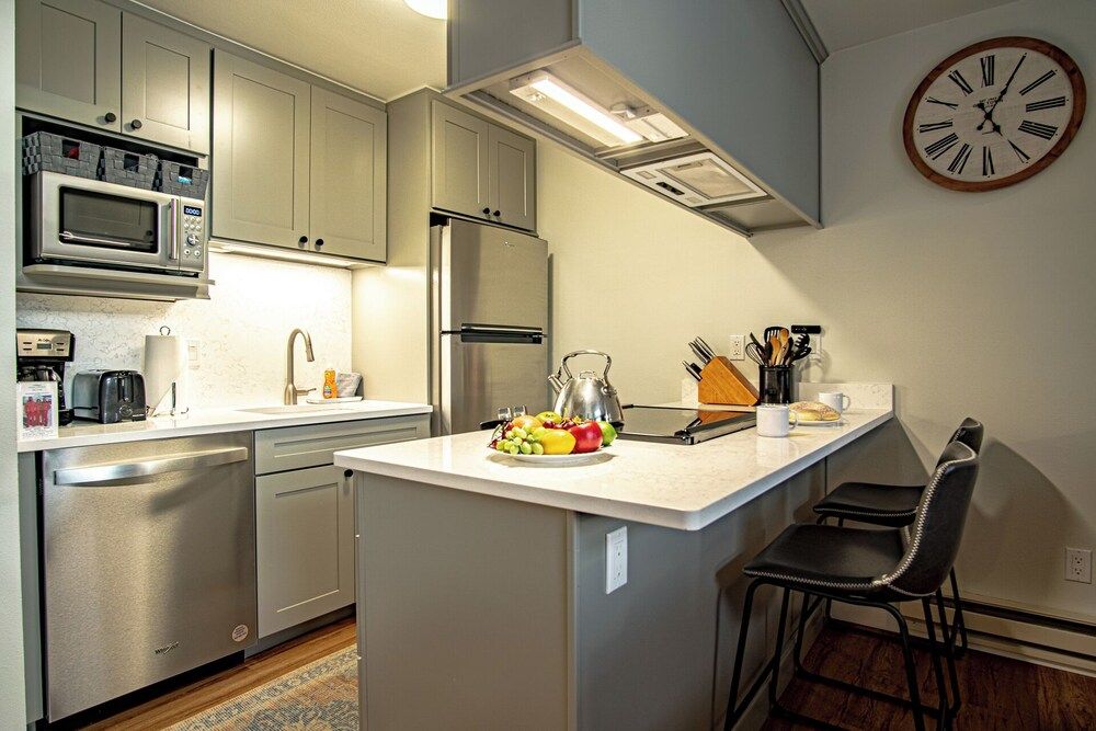 Bonne Vie 2233 in the Heart of Elkhorn With Resort Amenities Condo, Multiple Beds, Patio, Mountain View (Bonne Vie 2233) 14