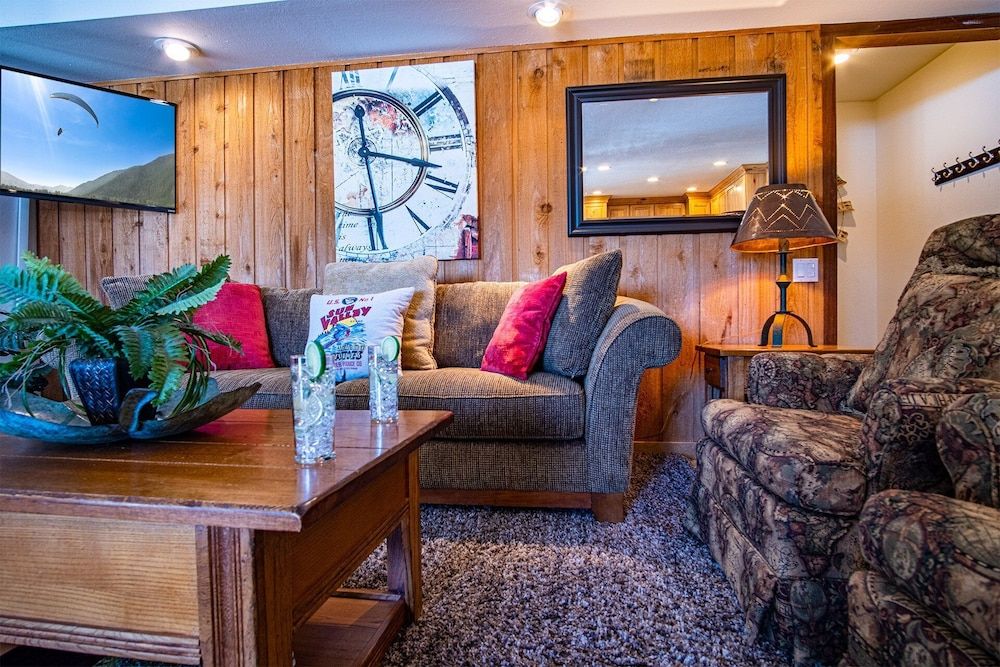 Sv137 - Walk to Lifts & Town - Hot Tub & Pool