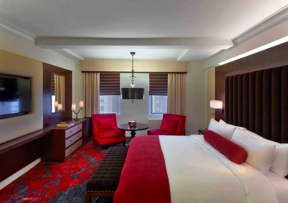 Deluxe Room, 1 King Bed