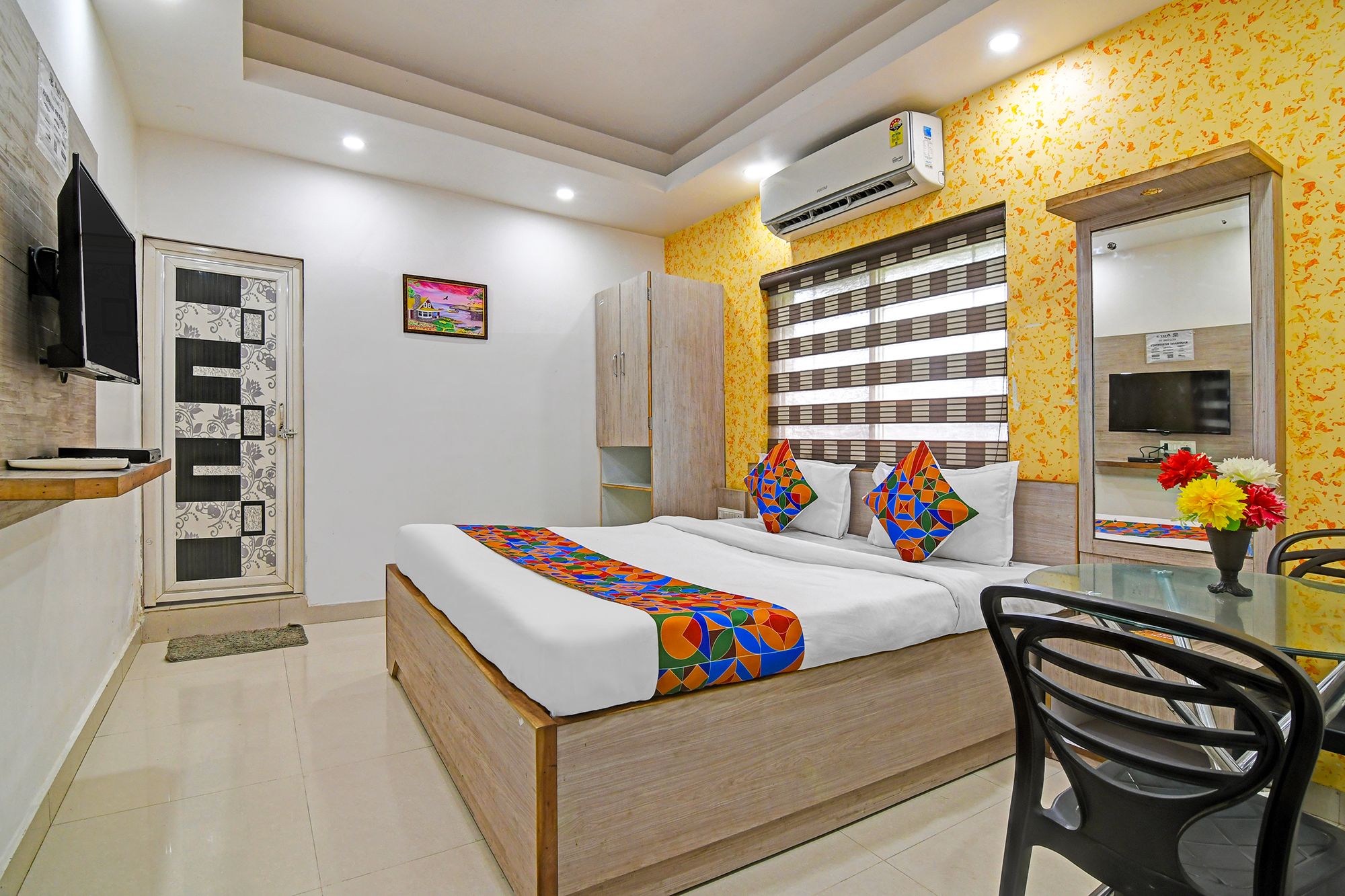 FabHotel Rajdhani Residency Deluxe Room 4