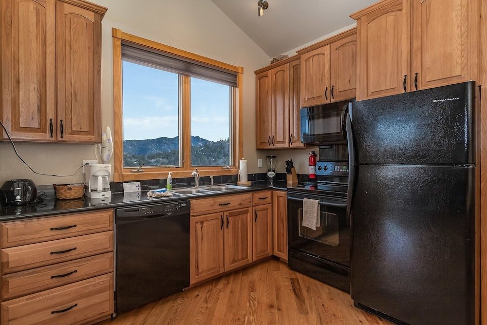 Teepee Mountain 12a 2 Bedroom Condo by RedAwning Condo, 2 Bedrooms 17