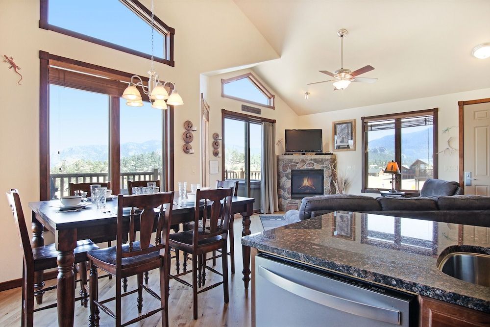 Mount Chiquita 10a 2 Bedroom Condo by RedAwning Condo, 2 Bedrooms 19