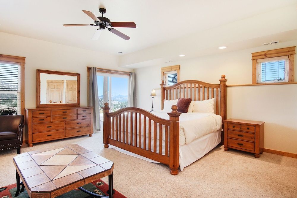 Comanche Peak 39 2 Bedroom Condo by RedAwning Condo, 2 Bedrooms 4