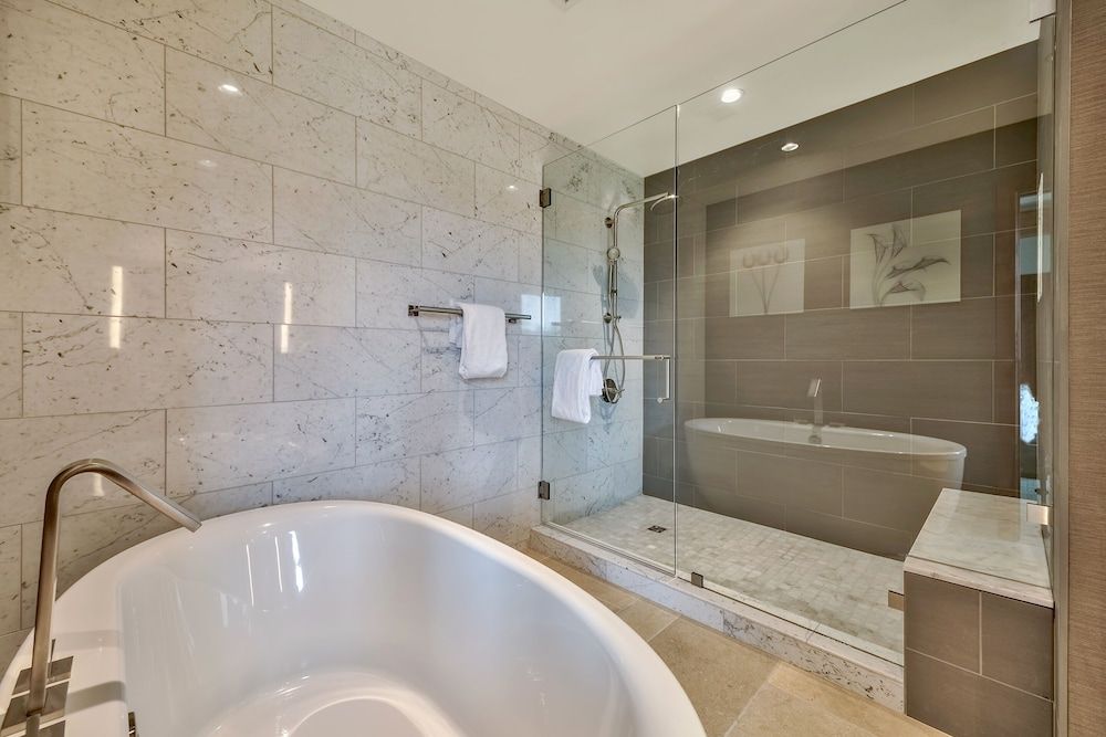 Luxury Three Bedroom  Steps From Heavenly Village Condo by RedAwning Condo, 3 Bedrooms 12