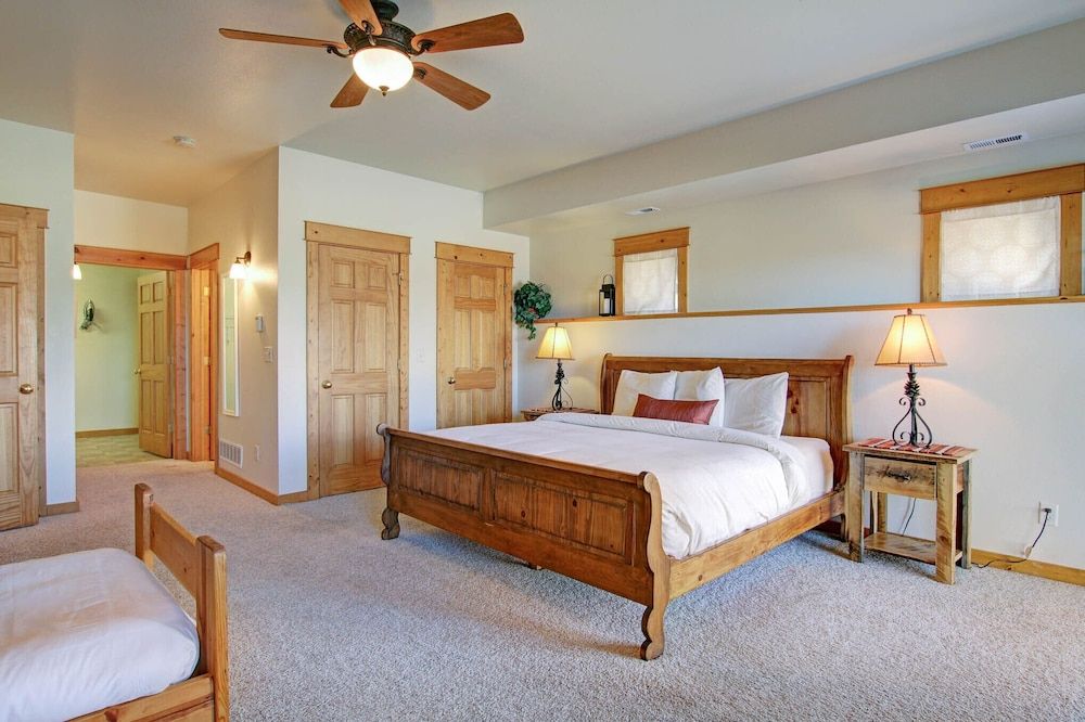 Nisa Mountain 36 2 Bedroom Condo by RedAwning Condo, 2 Bedrooms 7