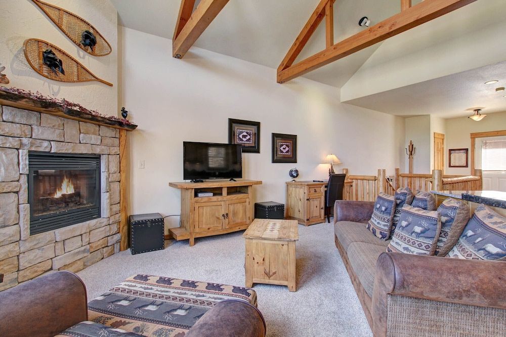 Nisa Mountain 36 2 Bedroom Condo by RedAwning Condo, 2 Bedrooms 11