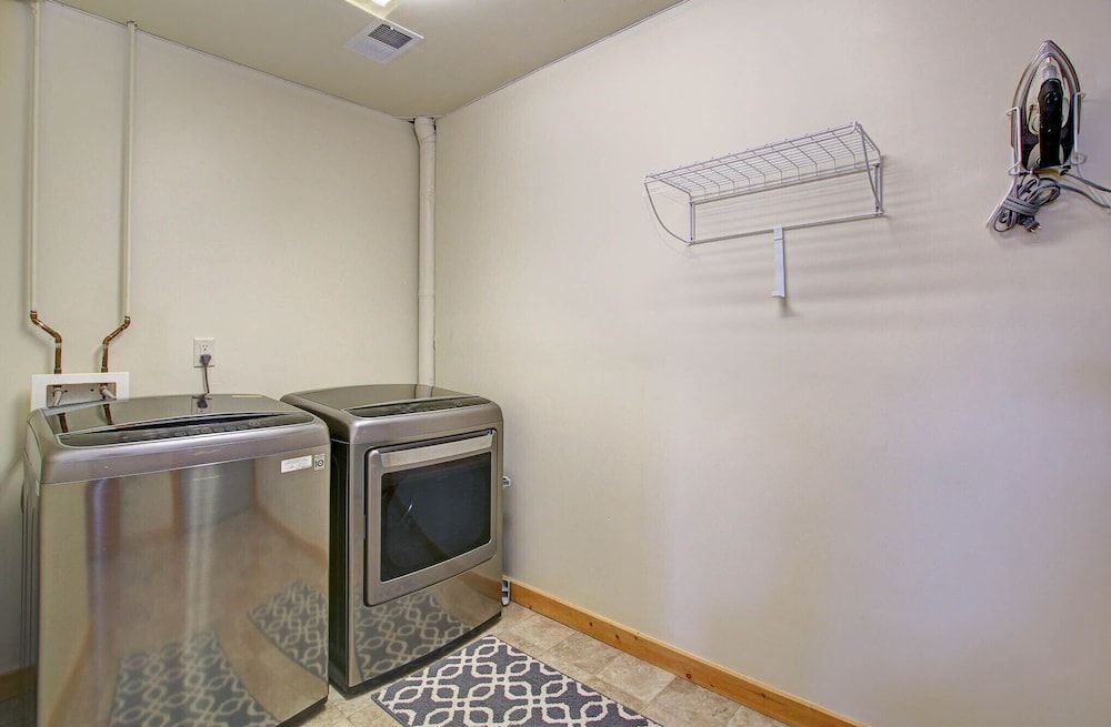 Nisa Mountain 36 2 Bedroom Condo by RedAwning Condo, 2 Bedrooms 14