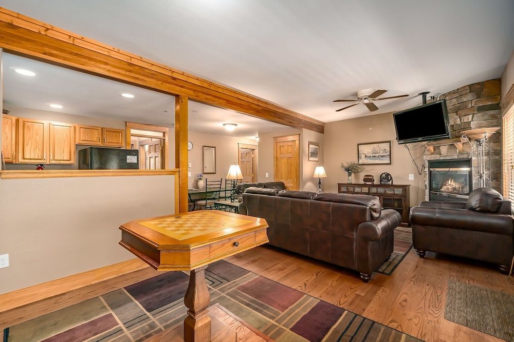 Hallett Peak 101 2 Bedroom Condo by RedAwning Condo, 2 Bedrooms 26