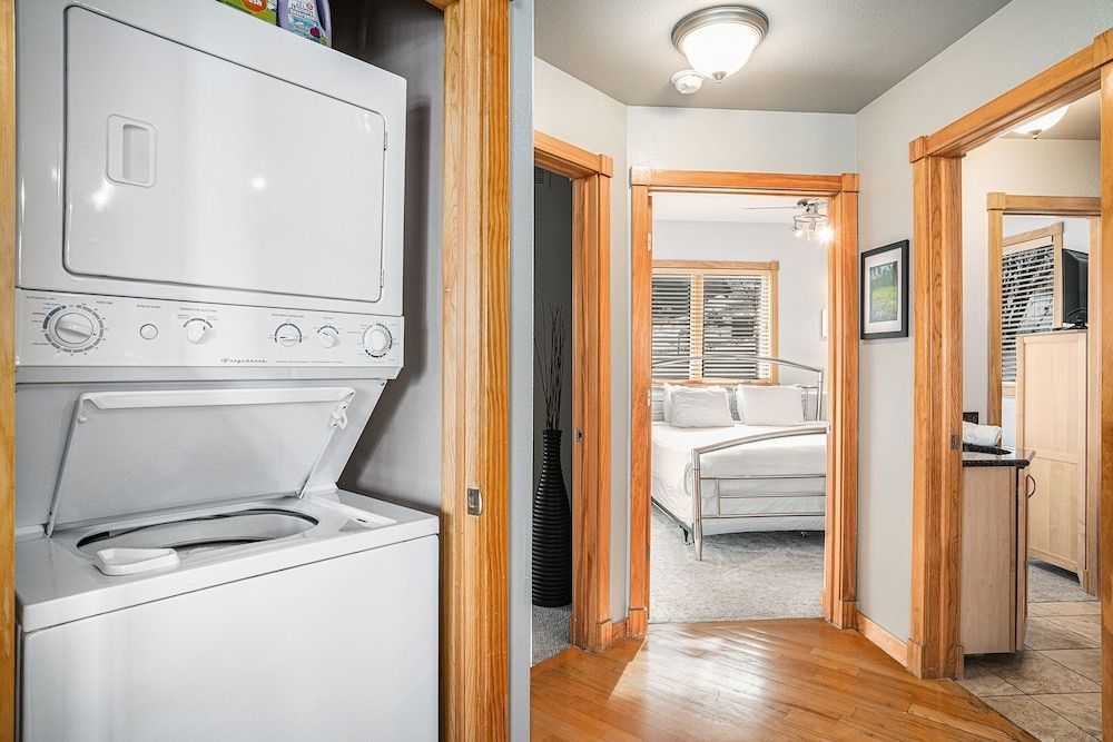 Nakai Peak 41b 2 Bedroom Condo by RedAwning Condo, 2 Bedrooms 28