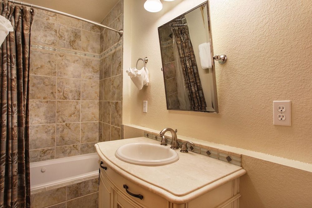 Lookout Mountain 27b 1 Bedroom Condo by RedAwning Condo, 1 Bedroom 15