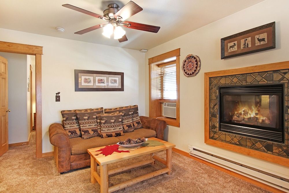 Little Matterhorn 17A 1 Bedroom Condo by RedAwning Condo, 1 Bedroom 12