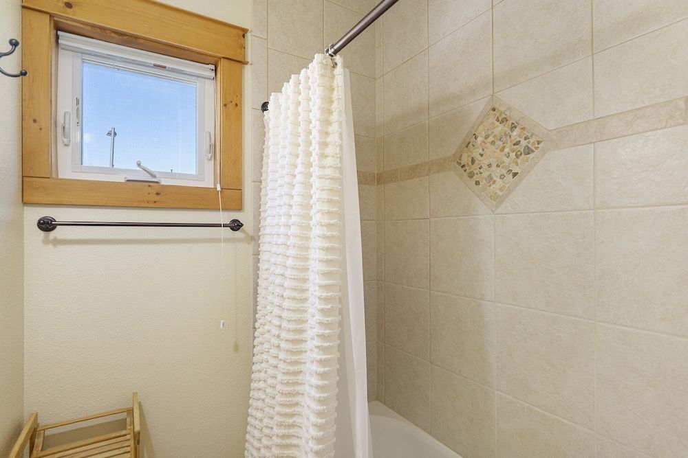 Jackstraw Mountain 32 2 Bedroom Condo by RedAwning Condo, 2 Bedrooms 22