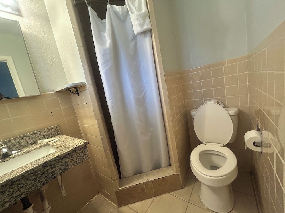 Budget Inn By Capital O Oskaloosa Near Pella Room, 1 Queen Bed, Non Smoking 7