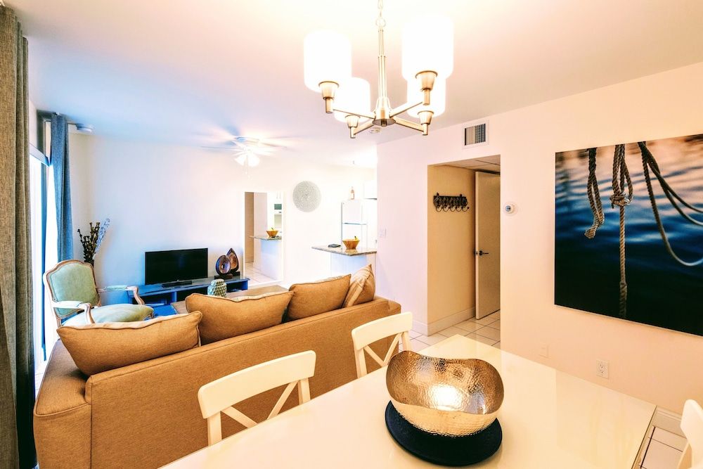 Villa Venezia South Beach  - 1 Bedroom 1 King Bed 6