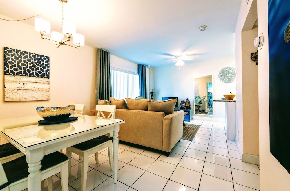 Villa Venezia South Beach  - 1 Bedroom 1 King Bed 2