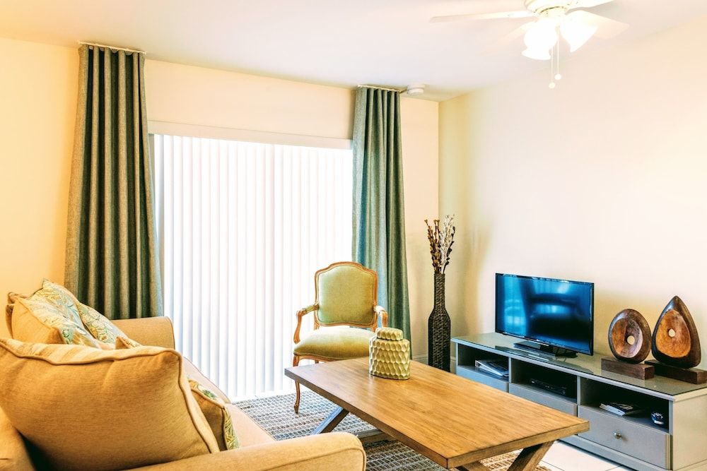 Villa Venezia South Beach  - 1 Bedroom 1 King Bed 4