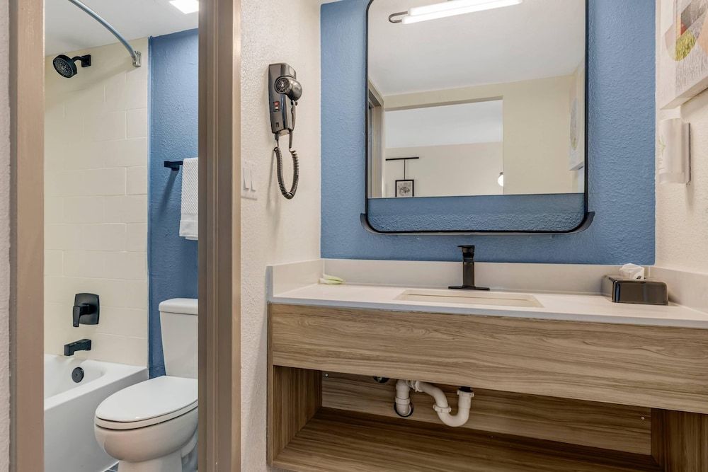 Sleep Inn & Suites Merrillville Suite, 2 Queen Beds, Non Smoking (Efficiency) 2