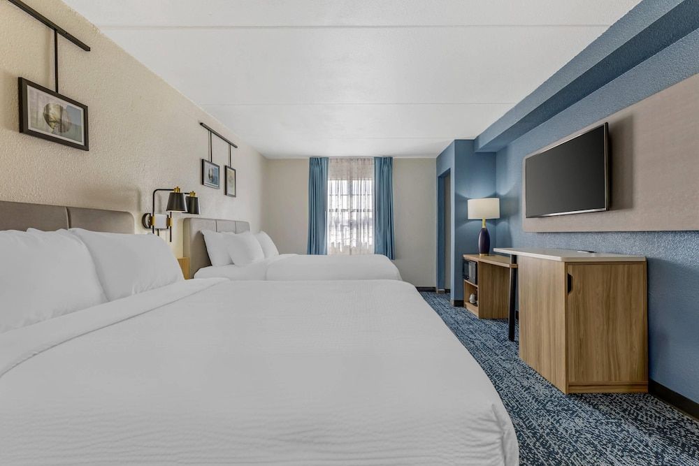 Sleep Inn & Suites Merrillville Suite, 2 Queen Beds, Non Smoking (Efficiency) 3