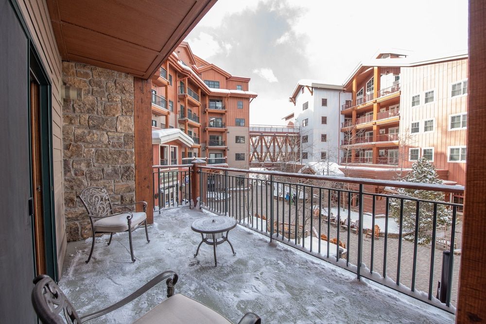 Slopeside Studio Unit With Kitchenette Studio Bedroom Condo - No Cleaning Fee! by RedAwning Studio 16