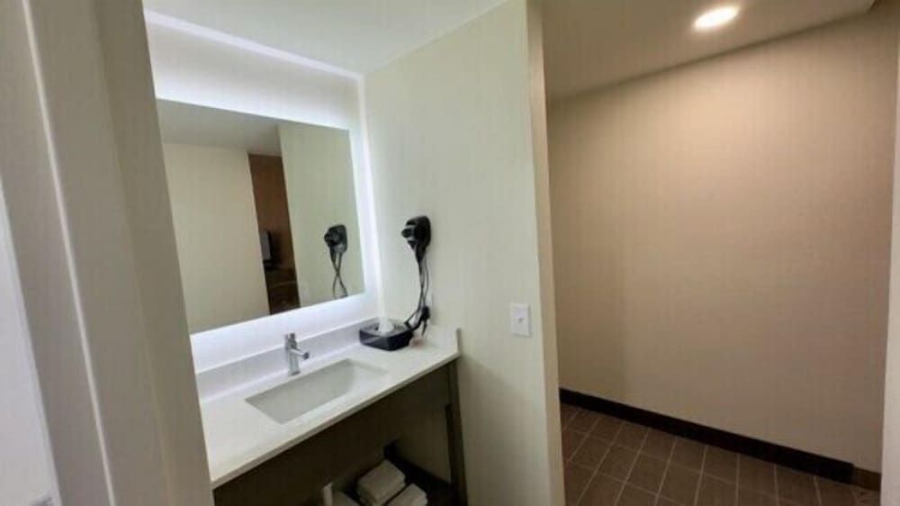 Sleep Inn Chambersburg Standard Room, 2 Double Beds, Non Smoking 3