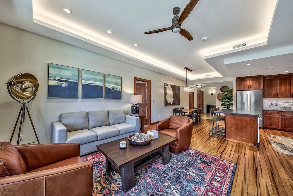 Luxury Three Bedroom Residence steps from Heavenly Village by RedAwning Condo, 3 Bedrooms 15