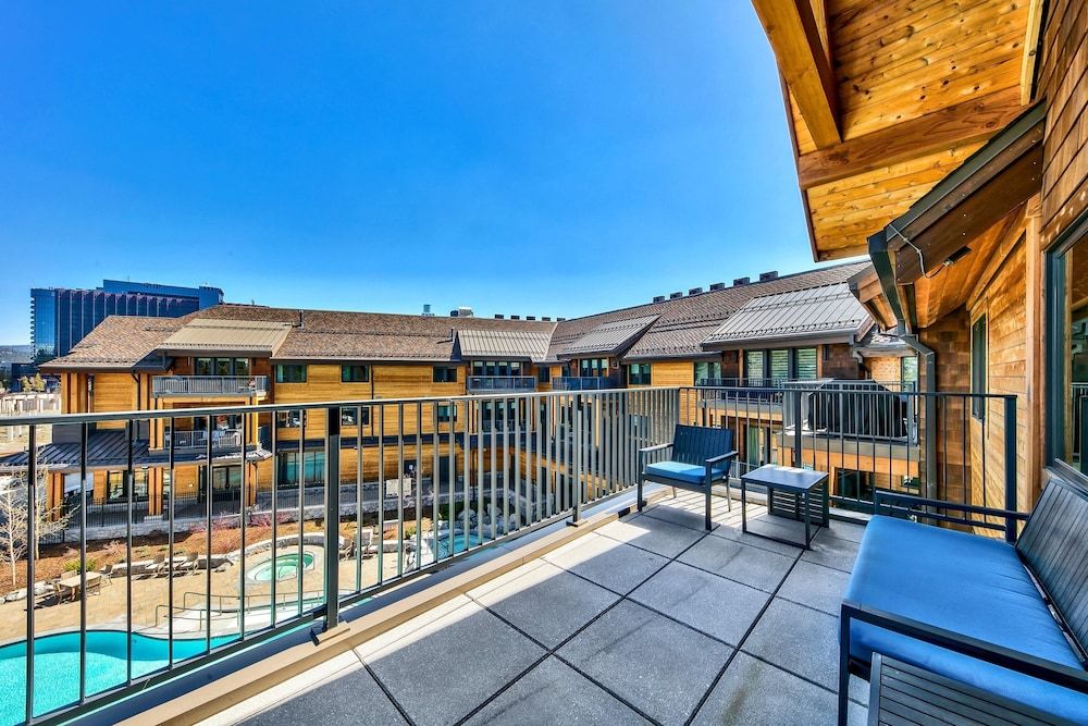 Luxury 2Br Residence steps from Heavenly Village & Gondola by RedAwning Condo, 2 Bedrooms 24