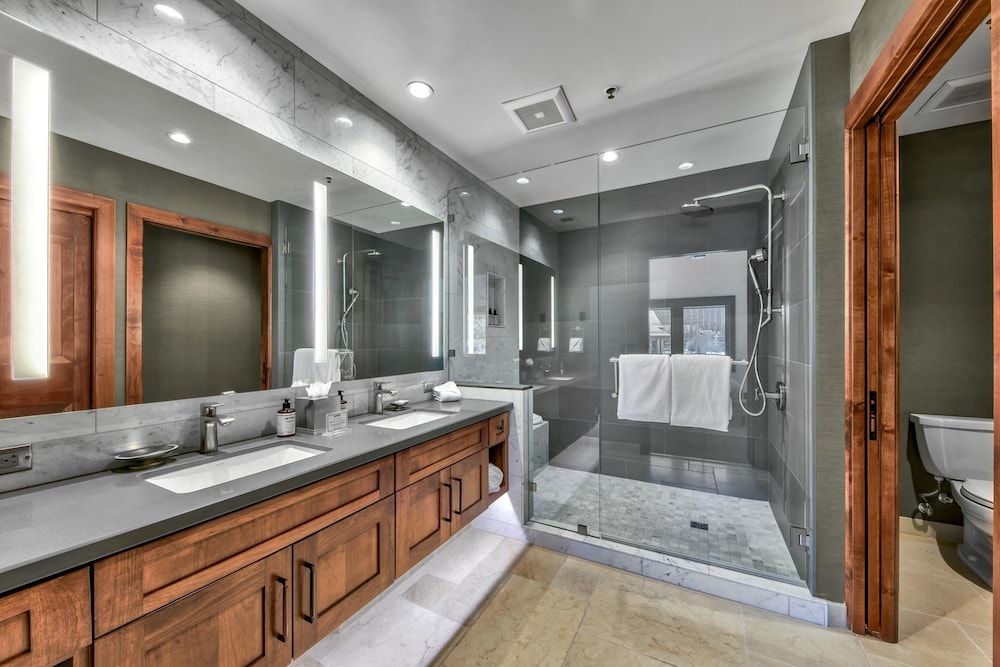 Luxury 2Br Residence steps from Heavenly Village & Gondola by RedAwning Condo, 2 Bedrooms 15