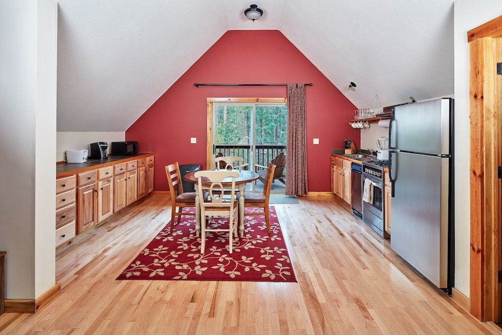 Evergreen Lodge Yosemite Kay's Nest 3