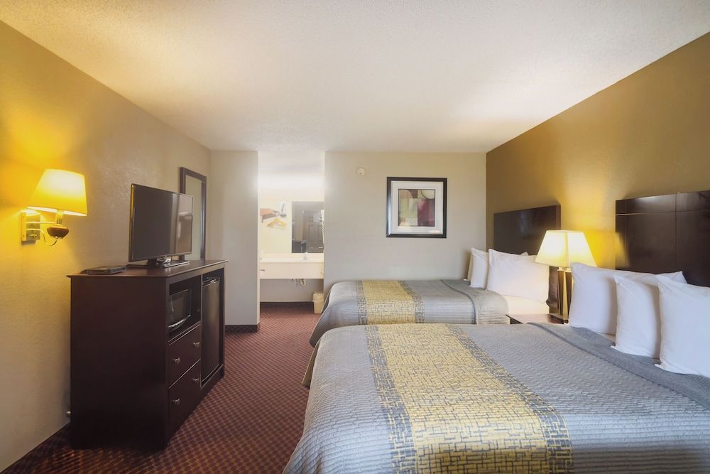 Deerfield Inn By Capital O Blytheville AR I55 Room, 2 Double Beds, Smoking 5
