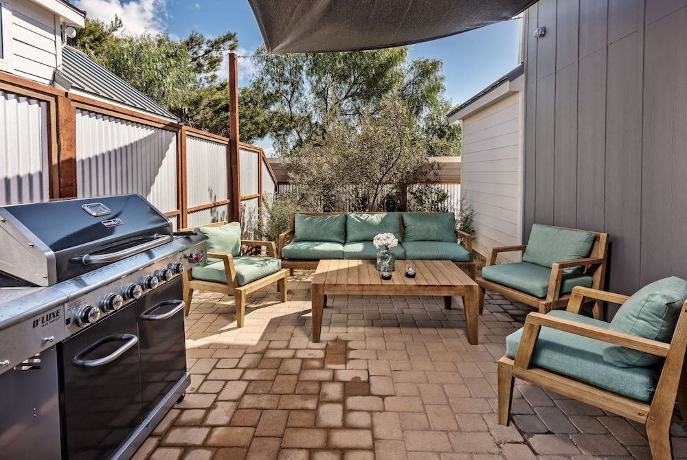 Flying Flags RV Resort & Campground Ranches Cottage with Loft 6