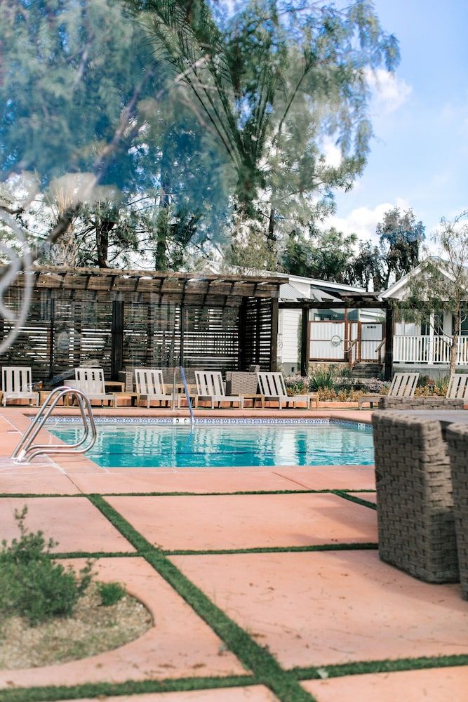 Flying Flags RV Resort & Campground Ranches Cottage with Loft 8