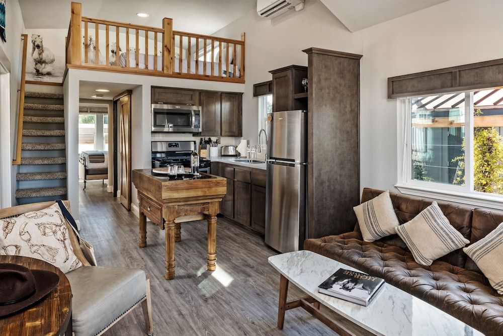 Flying Flags RV Resort & Campground Ranches Cottage with Loft 5