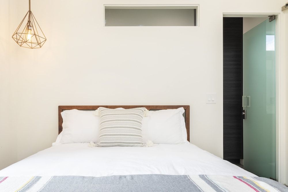 A Little Tish - Secluded Stargazers Getaway 2 Bedroom Home by RedAwning House, 2 Bedrooms 6