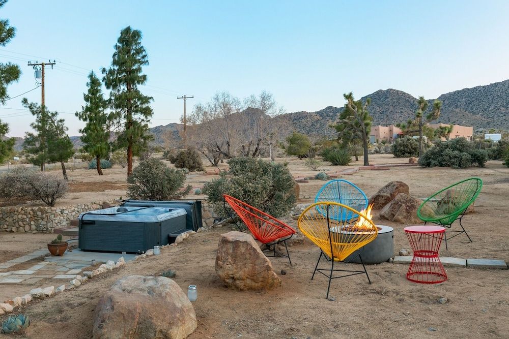 Rocky Ridge Retreat - Hot Tub, Fire Pit & Bbq! 2 Bedroom Home by RedAwning House, 2 Bedrooms 18