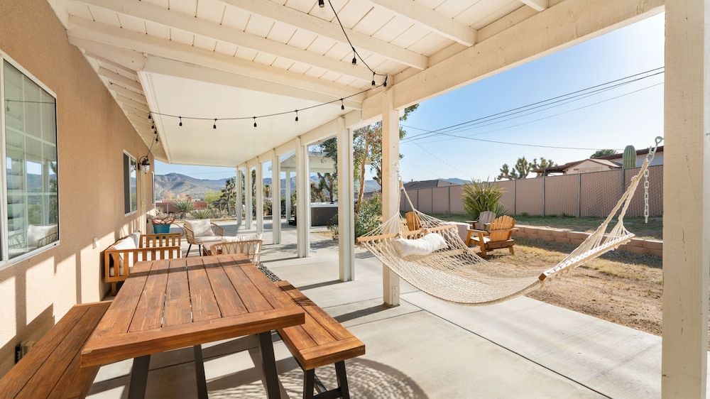 Hillside Desert House - Hot Tub, Fire Pit And Bbq! 3 Bedroom Home by RedAwning House, 3 Bedrooms 27