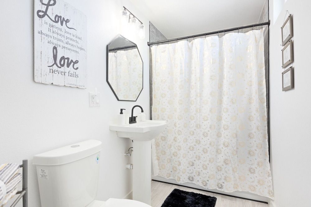 Mystic Views - Pool, Hot Tub, Game Room, Fire Pit & Desert Views 4 Bedroom Home by RedAwning House, 4 Bedrooms 16