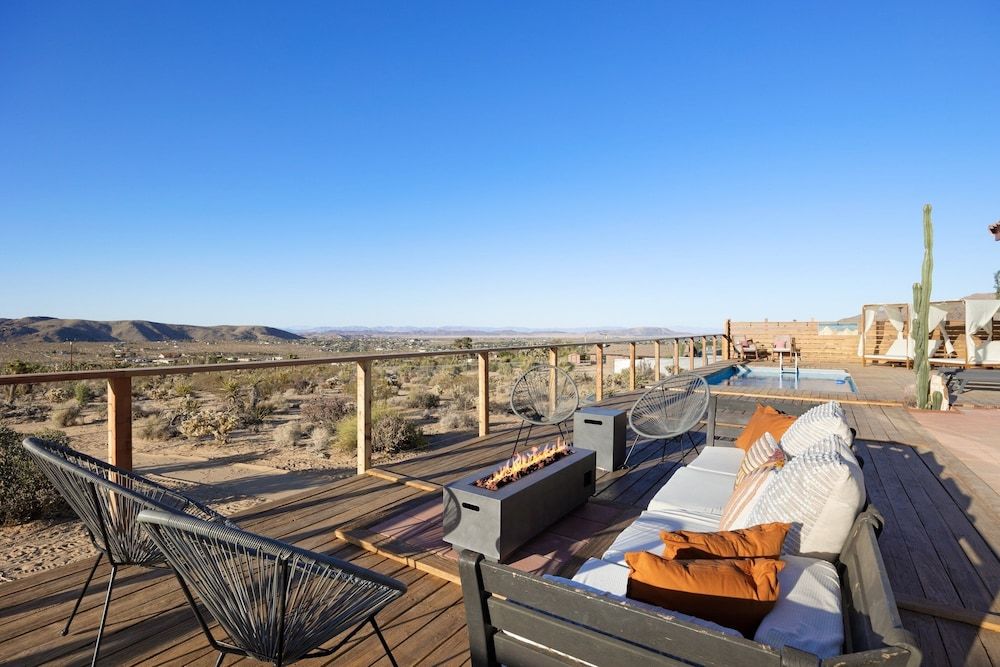 Rancho Nopales Jt - Pool, Hot Tub, Hammocks, Fast Wifi + Views! 4 Bedroom Home by RedAwning House, 4 Bedrooms 55