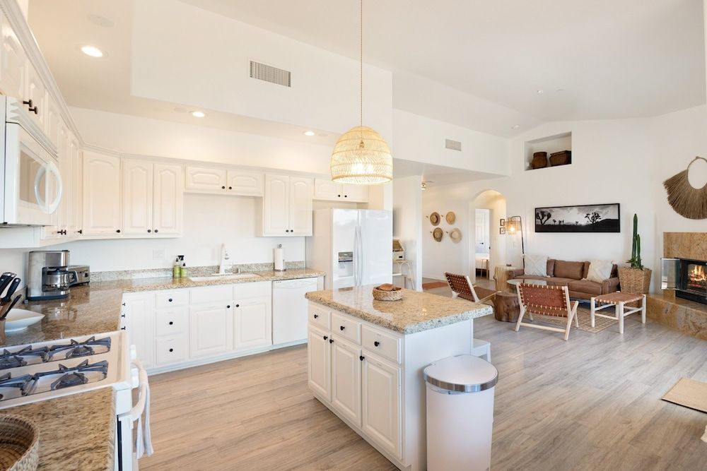 Rancho Nopales Jt - Pool, Hot Tub, Hammocks, Fast Wifi + Views! 4 Bedroom Home by RedAwning House, 4 Bedrooms 17