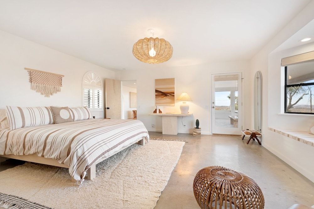 House, 2 Bedrooms