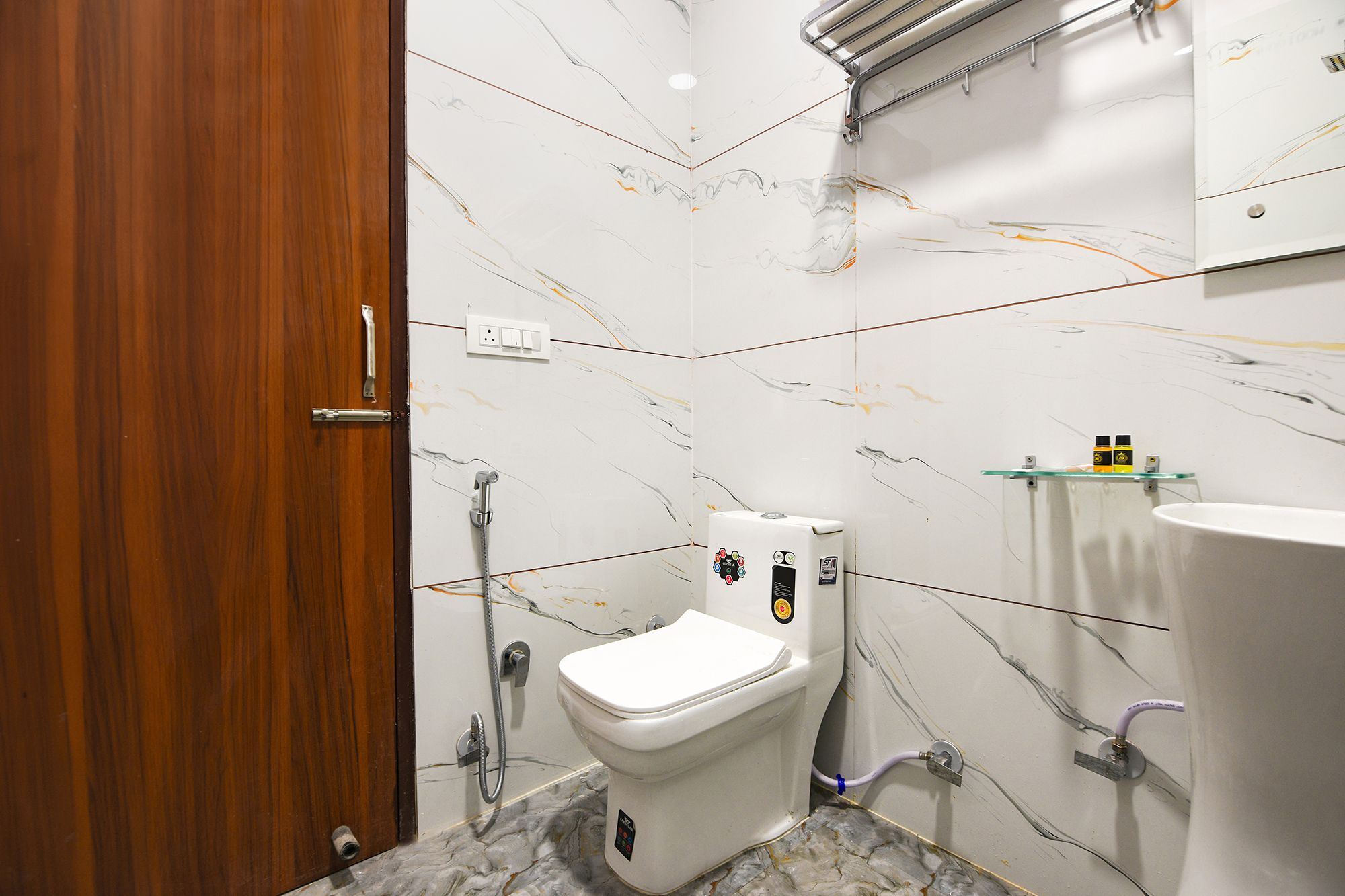 FabHotel AB Residency Deluxe Room 2