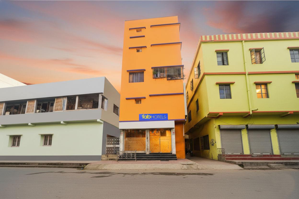 FabHotel Royal Rose Residency