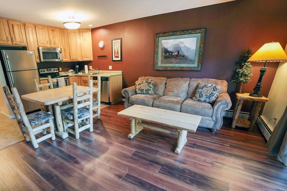 Condo, 1 Bedroom