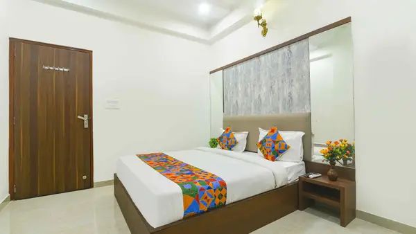 FabHotel Jai Palace Comfortable Stay Premium Room 2