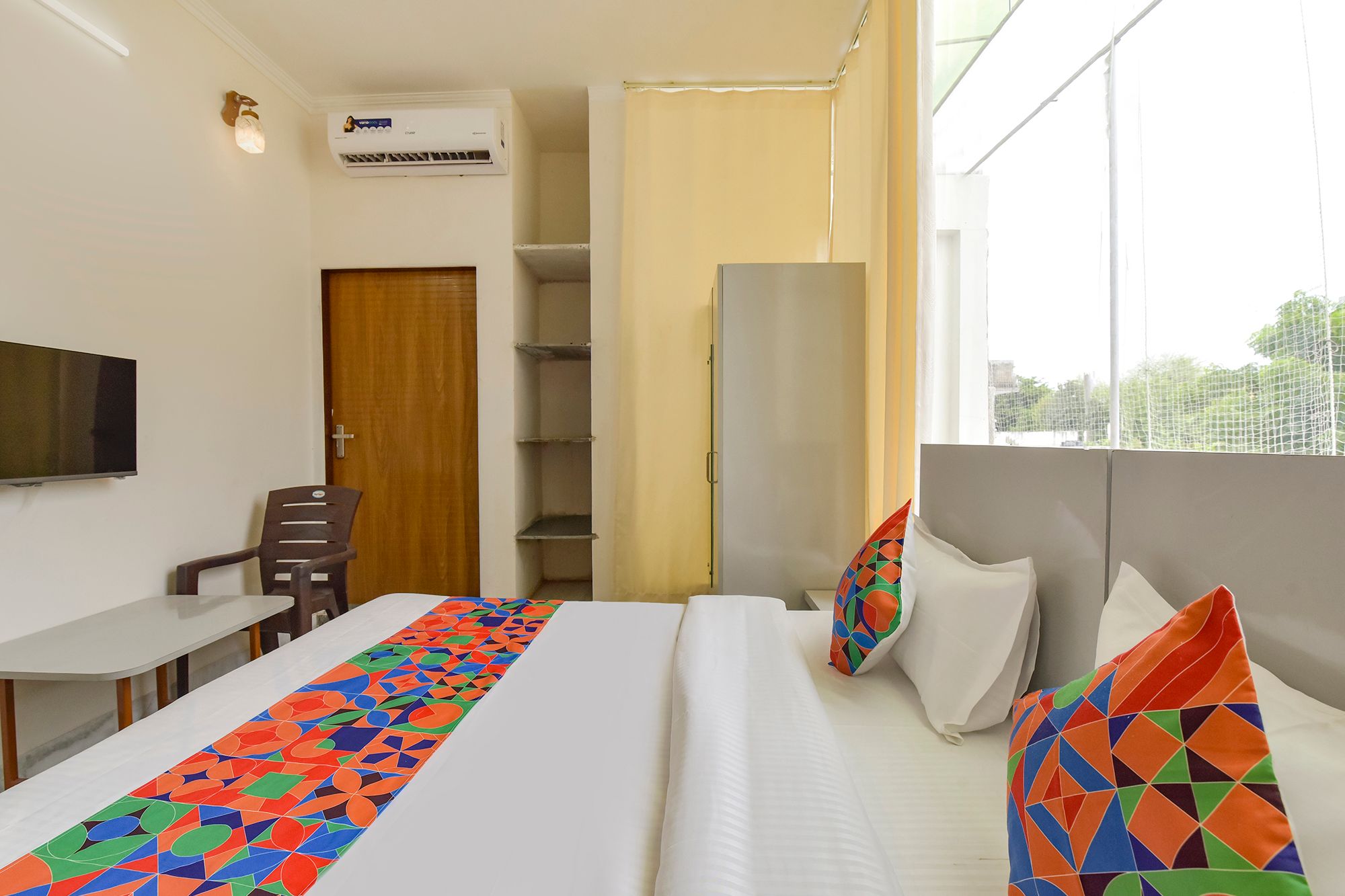 FabHotel Sahaswatam Stay Deluxe Room 2