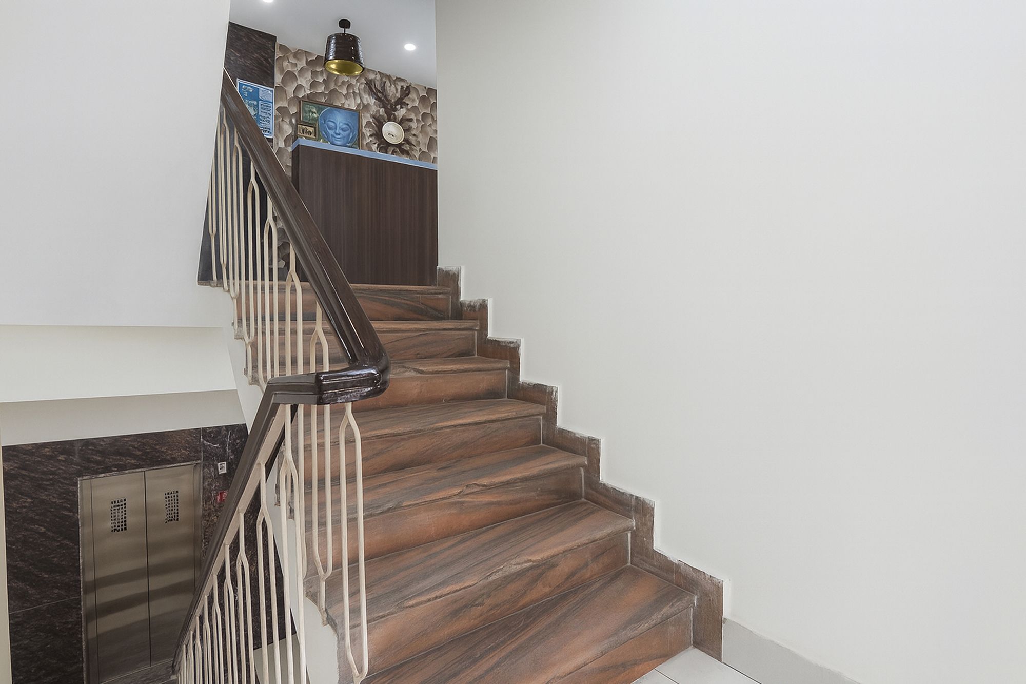FabHotel Kavya