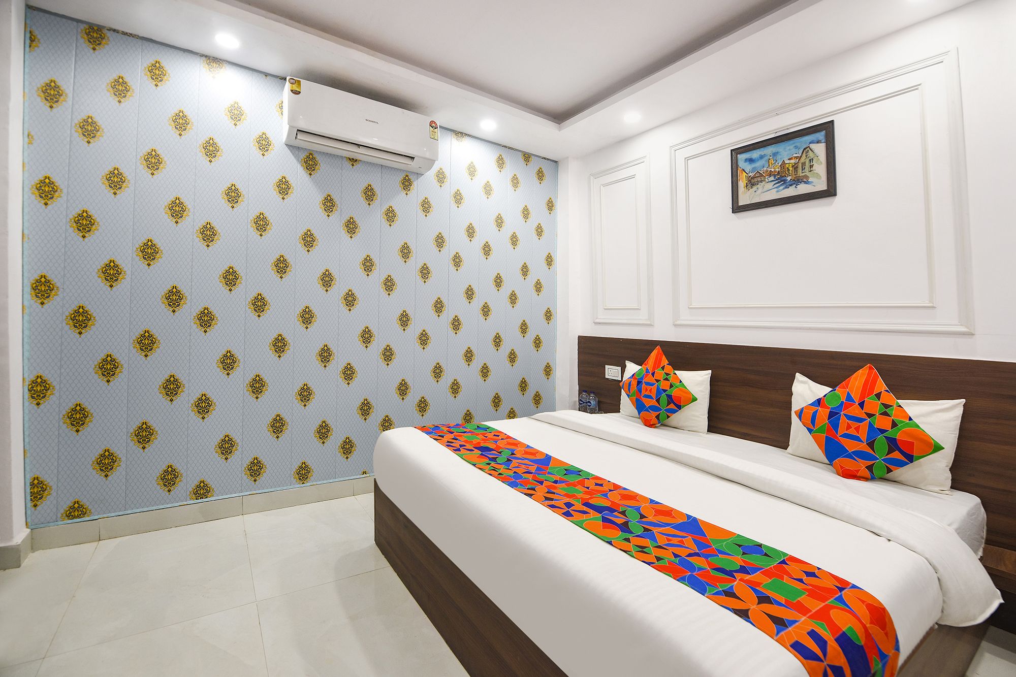 FabHotel Dream Stay Inn Deluxe Room 2