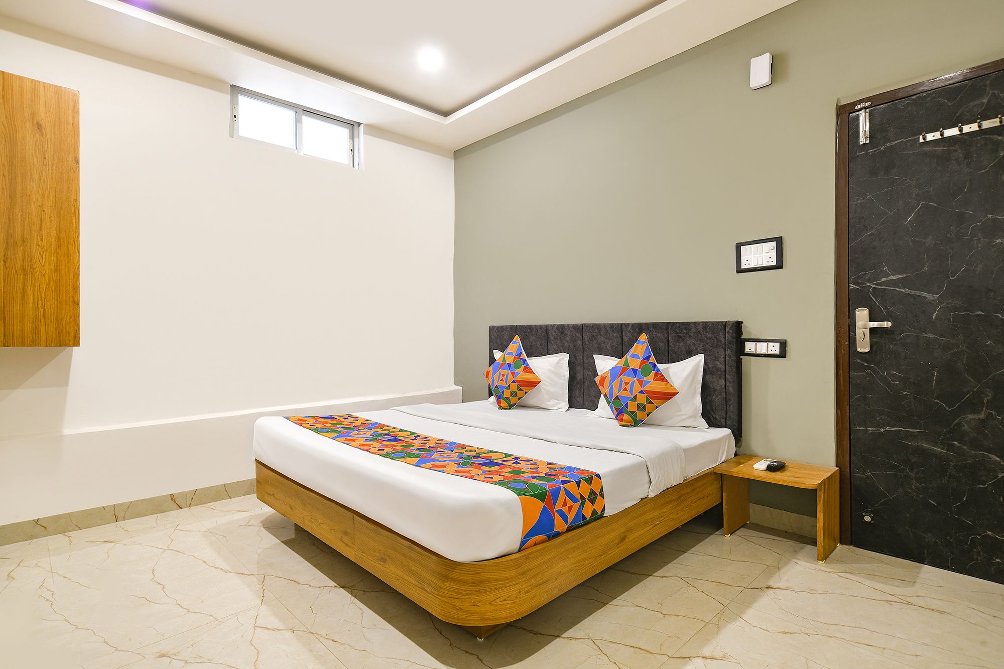 FabHotel Paradise Inn Deluxe Room 4