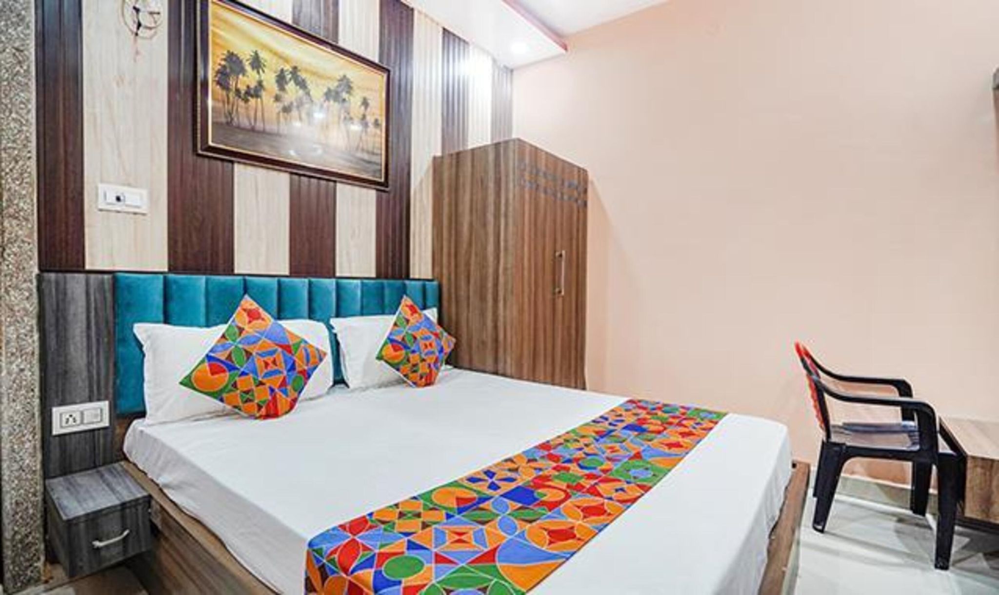 Via Rameshwar Inn Deluxe Room