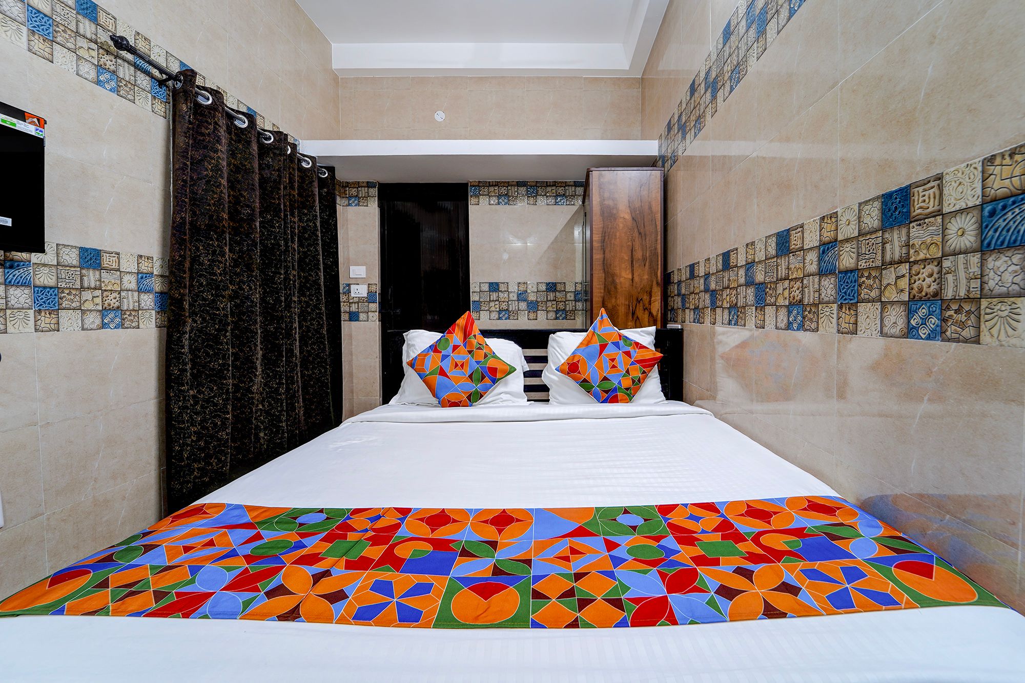 Via KRV Residency Deluxe Room 3