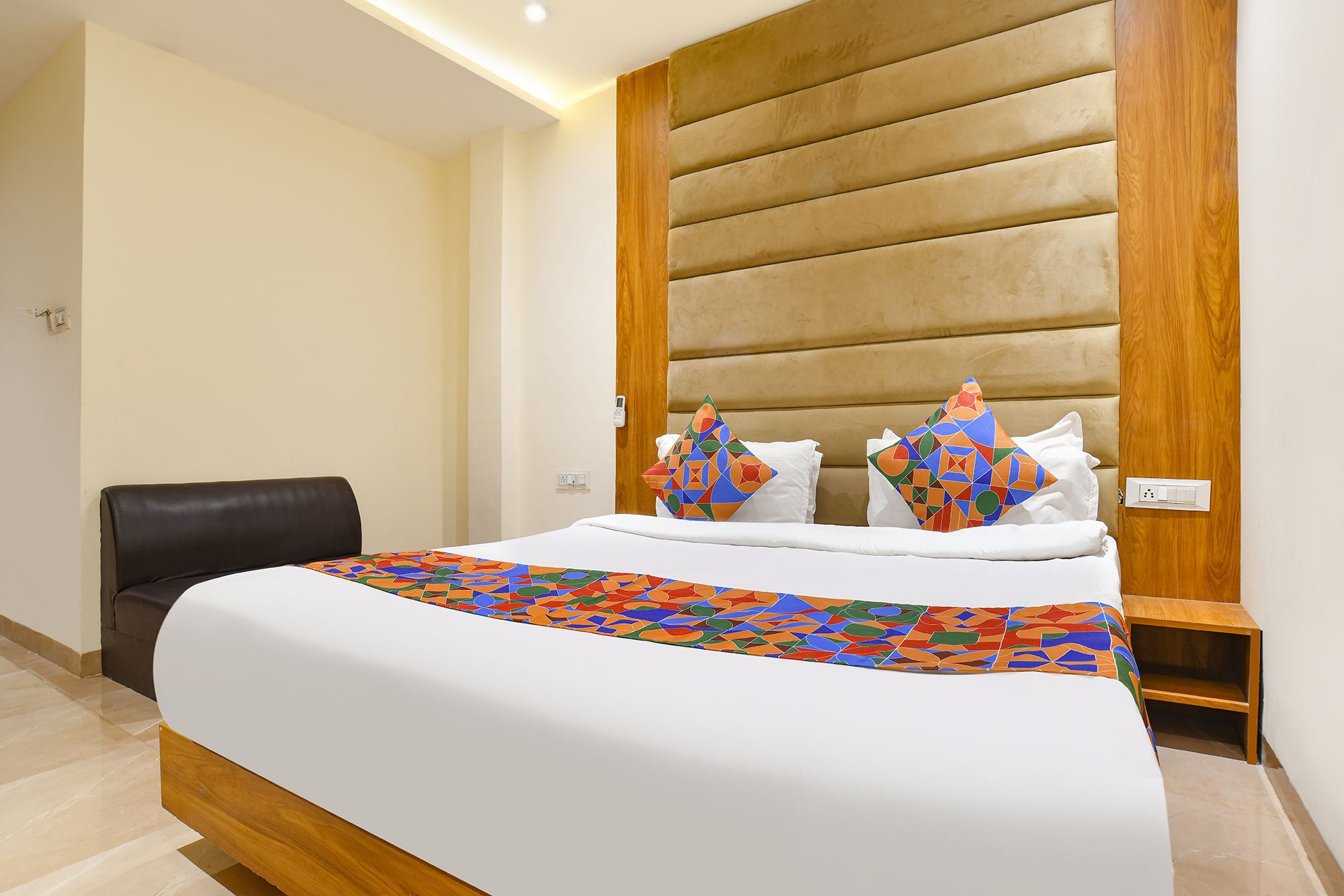 FabHotel Blu Mark Deluxe Room 2